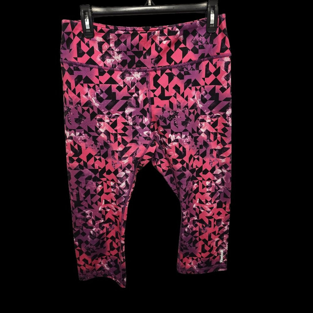 Reebok Women’s Size Large Pink and Black Activewear Capri, Excellent‎ Condition